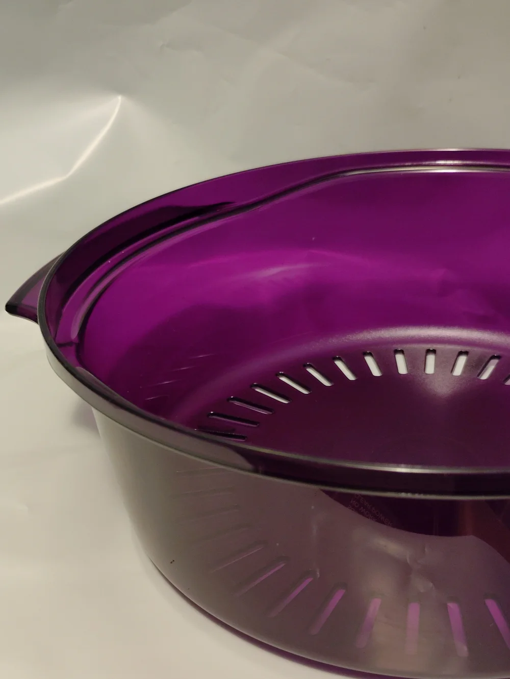 Tupperware TupperWave Stack Cooker Colander In Purple Or A Microwave Plate Cover